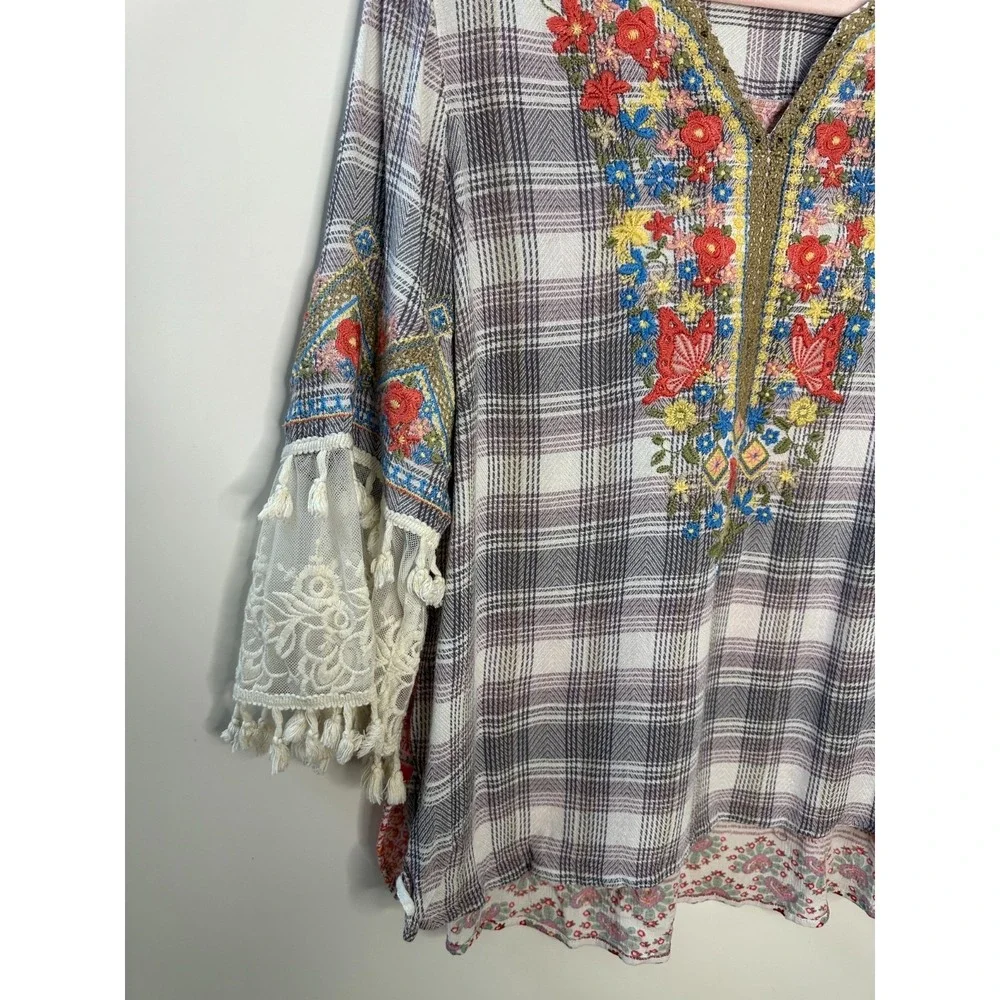 John Mark Boho Embroidered Plaid Tunic Top Lace Tassel Sleeve Blouse Womens XL - Picture 3 of 14